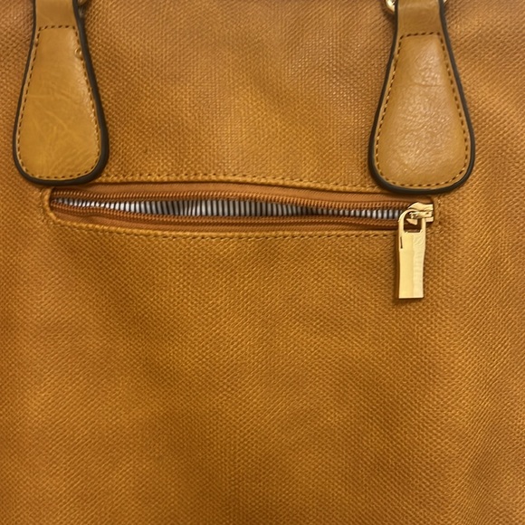 Mustard yellow shoulder bag - Picture 3 of 11